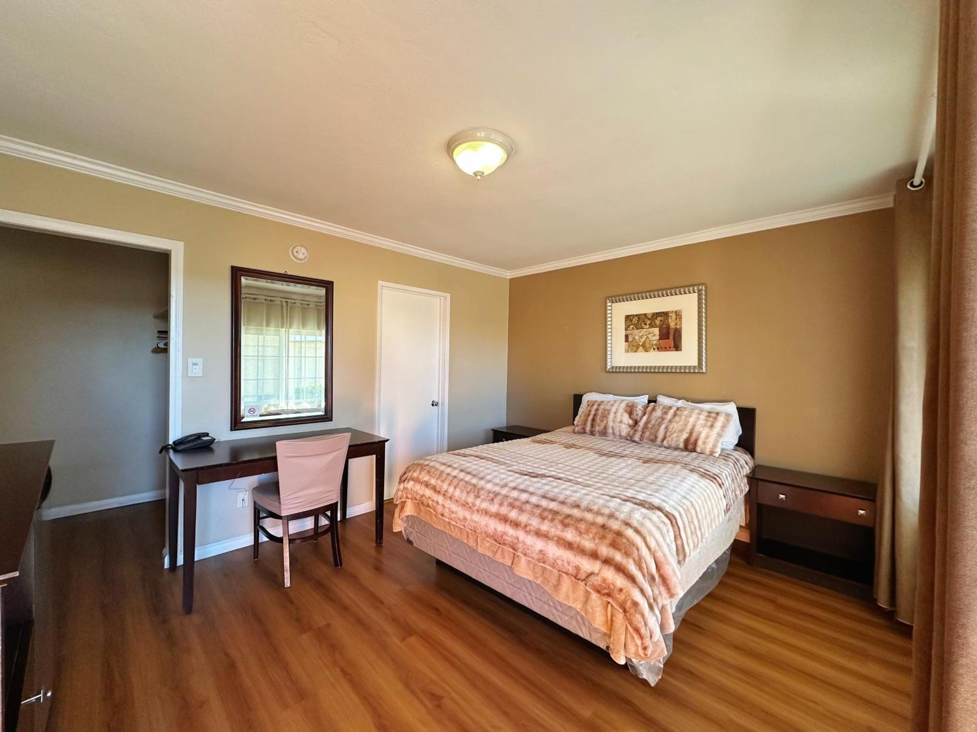 Royal Inn And Suites Гемет Екстер'єр фото