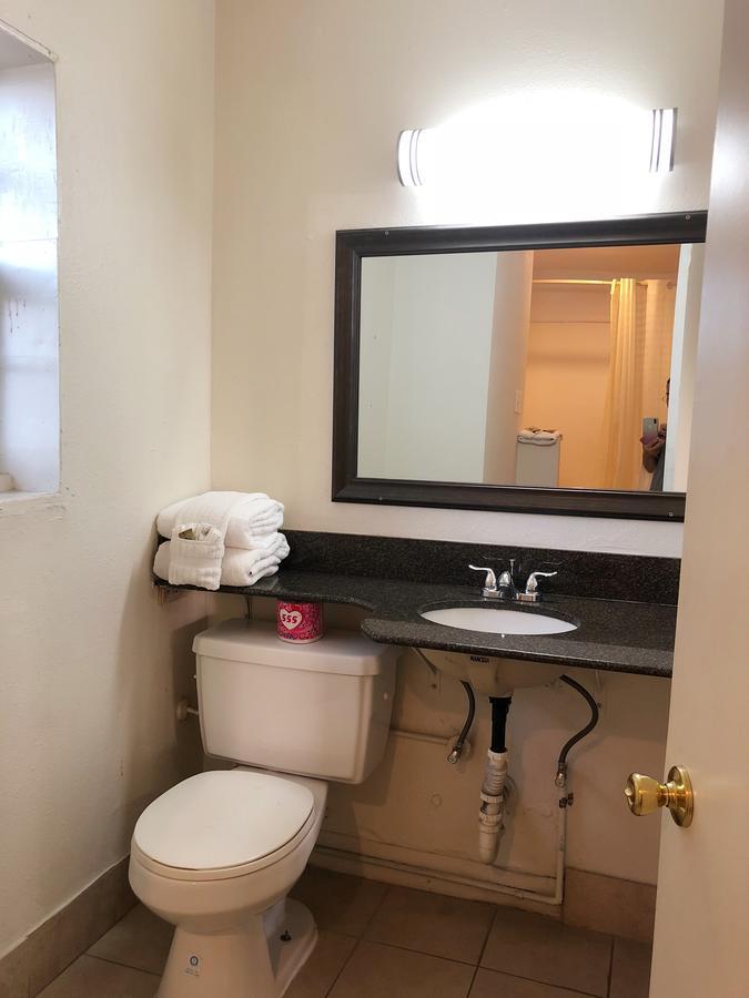 Royal Inn And Suites Гемет Екстер'єр фото